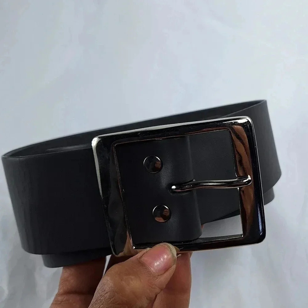 Buckle My Belt Full Grain Leather Belt 49 Inches in Length Black Made in the UK